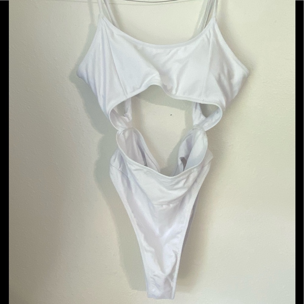 White XL One Piece bathing suit